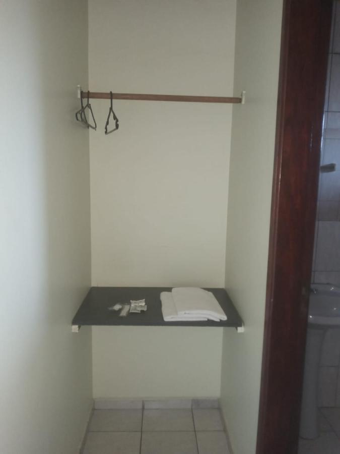 Hotel Park Valparaiso de Goias Eksteriør bilde