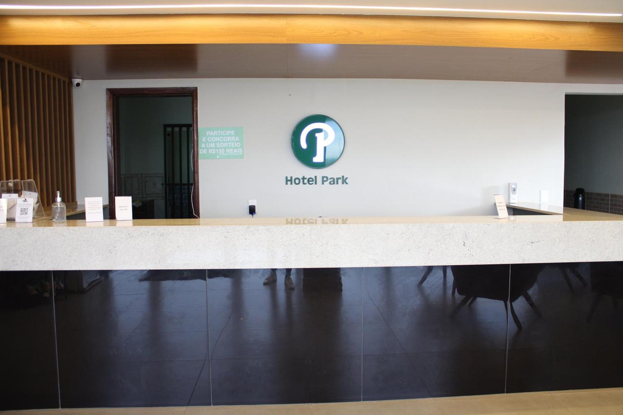 Hotel Park Valparaiso de Goias Eksteriør bilde